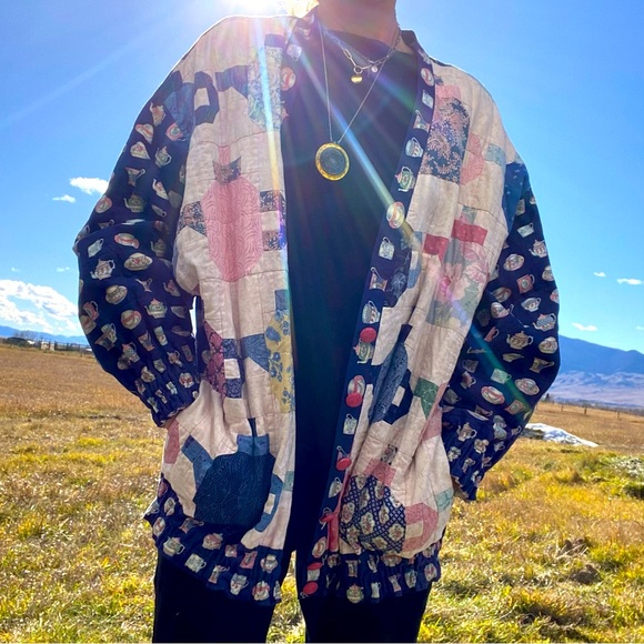 Vintage Jackets & Blazers - Oversized QUILT Patchwork 🫖 Tea Jacket